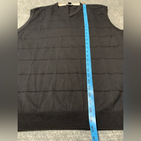 3/$20 Men’s NAUTICA Black Sleeveless Sweater Vest Size EXTRA LARGE - Picture 8 of 9